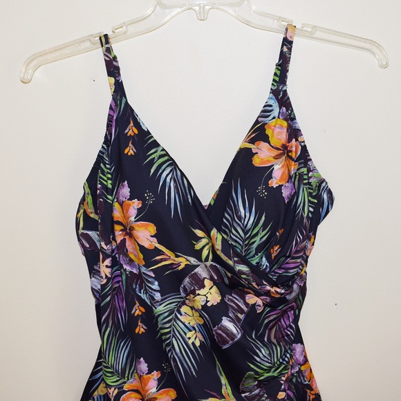 H&M Navy Tropical Floral Print One Piece Swimsuit - Picture 3 of 6